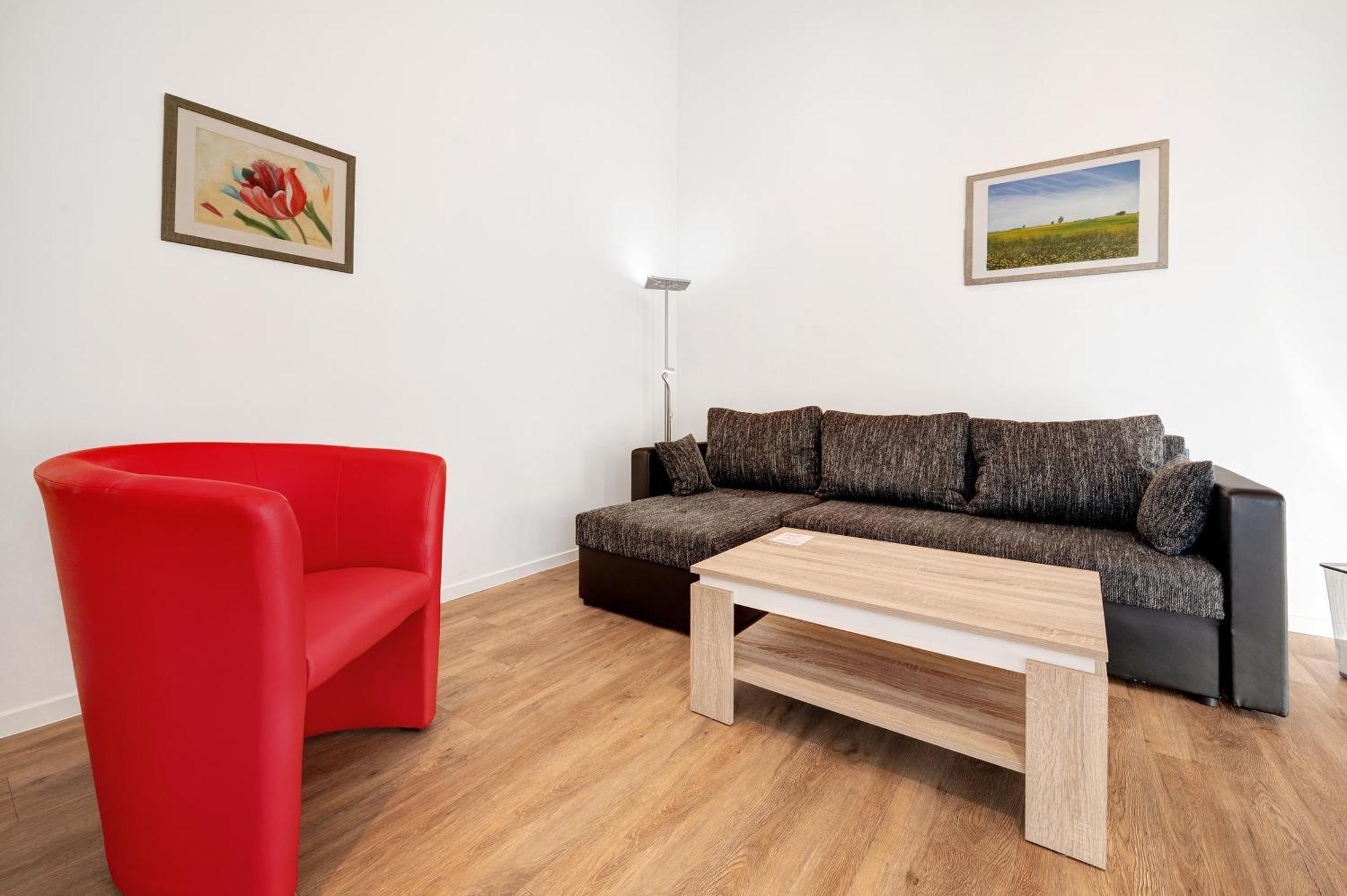 Auszeit Apartment Hatten Ngoại thất bức ảnh